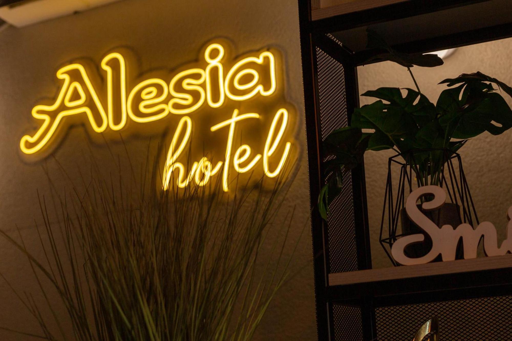 Corunca Hotel Restaurant Alesia מראה חיצוני תמונה